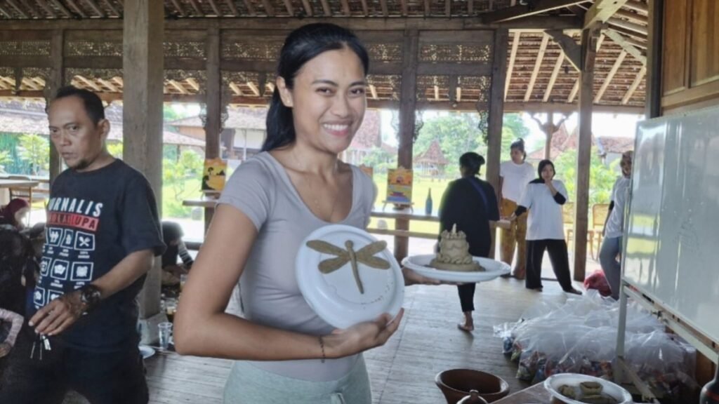 5 Lokasi Terbaik di Yogyakarta untuk Kelas Pottery: Menyembuhkan Jiwa sambil Mempelajari Seni Keramik DIY