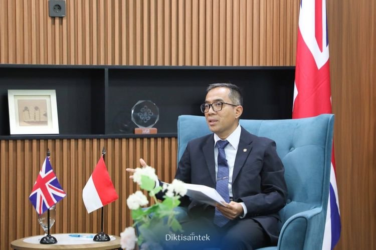 Membahas Kasus Mahasiswi ITB yang Buat Meme Prabowo-Jokowi: Mendikti Saintek Sebut Penyelesaiannya Harus Fokus pada Pembinaan