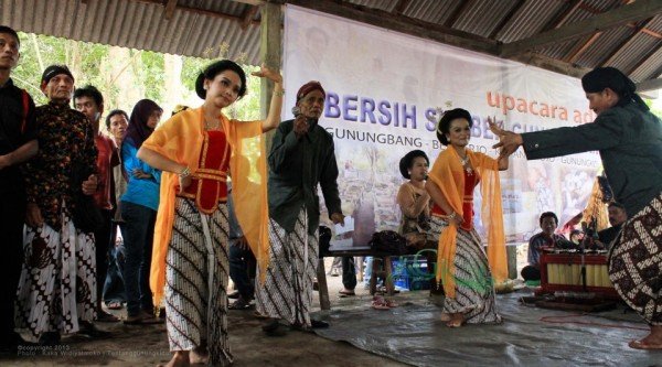Asal-usul Nama Desa Butuh: Terkait dengan Kesenian Lokal Tarian Ledhek