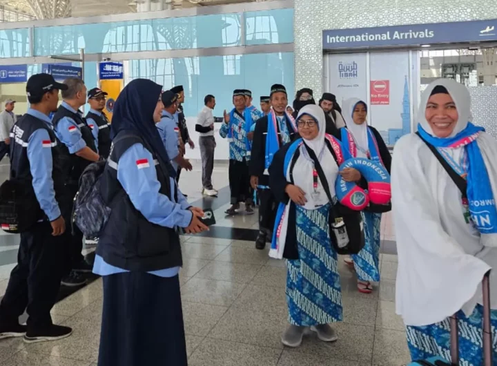 41 Jemaah Haji Khusus Tiba di Bandara AMAA Madinah Setelah Mengantri Selama 3-8 Tahun