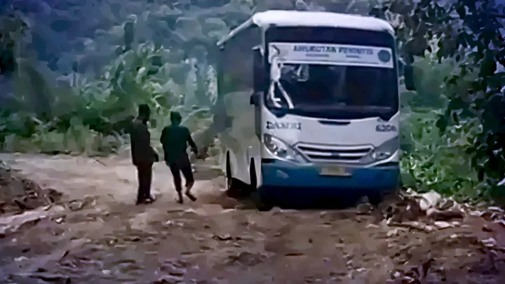 Jalanan Sagaranten Rusak Lagi, Dinas PU Himbau Kendaraan Berat Cari Rute Lain