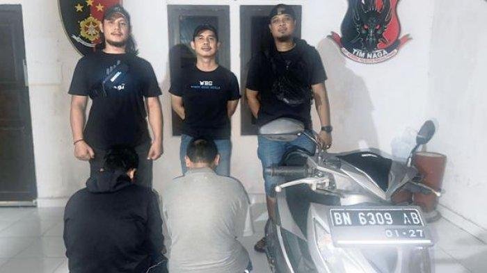 Dua Remaja Terjaring CCTV Curi Perlengkapan Elektronik Hingga Rp32 Juta di Pangkalpinang