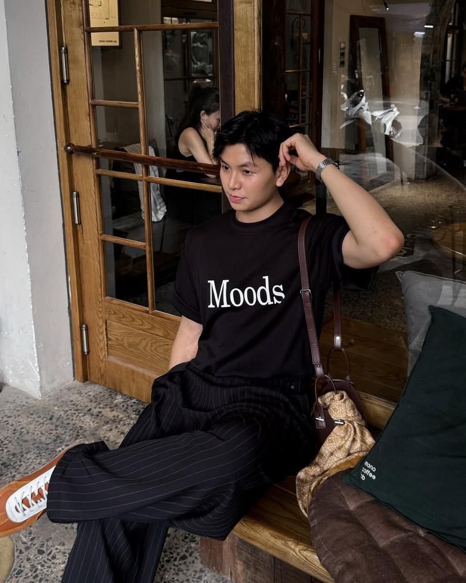 9 Gaya OOTD dengan Sneakers Vu Son, Nyaman Seharian!