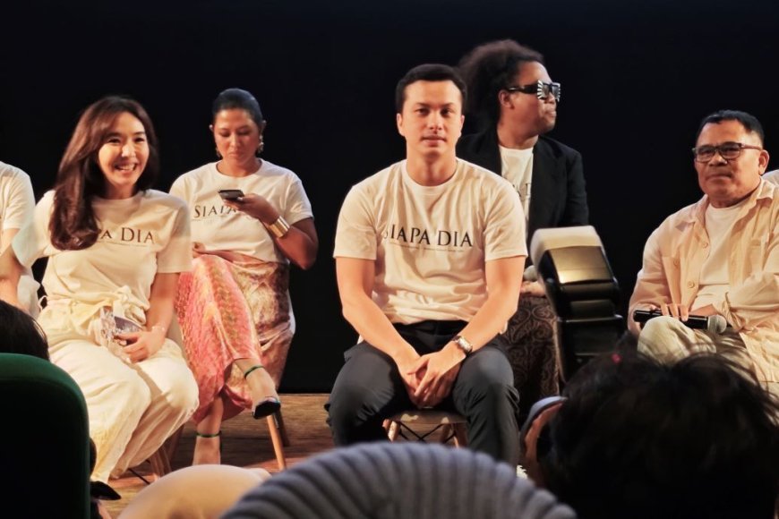 "Siapa Dia": Lagu Cinta yang Menghubungkan Generasi dalam Film Musikal Garin Nugroho